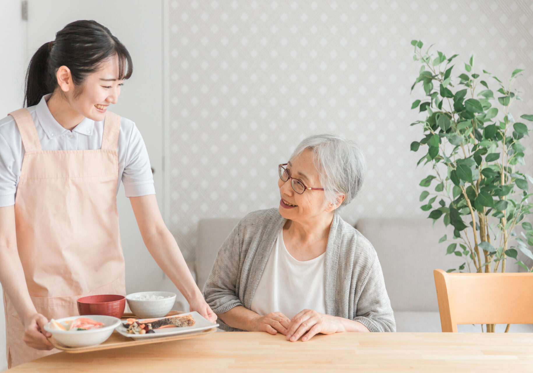 welfare-facility-cook 福祉施設での配膳